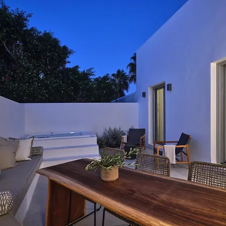 The Bright And Elegant Akira Villa