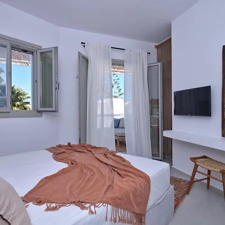 The Bright And Elegant Akira Villa Naoussa