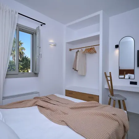 The Bright And Elegant Akira Villa *