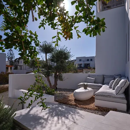 The Bright And Elegant Akira Naousa (Paros)